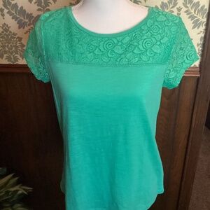 Liz claiborne